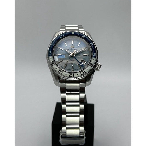 Custom "Cloud Blue" Hi-Beat GMT Mod
