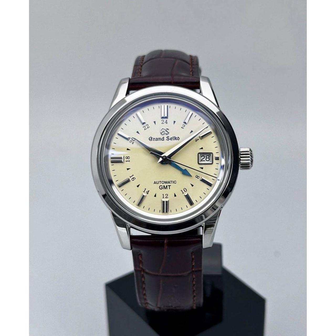 Custom GRAND SEIKO GMT Mod "Cream Elegance" Automatic