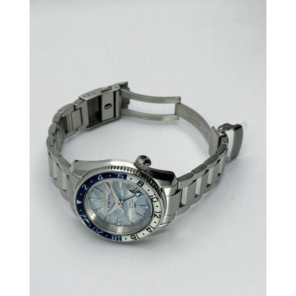 Custom "Cloud Blue" Hi-Beat GMT Mod