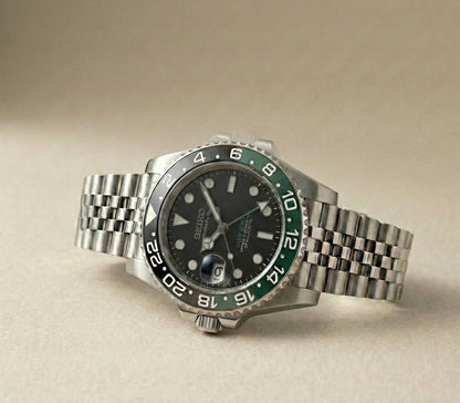 Seiko GMT “Sprite” Right-Hand Watch
