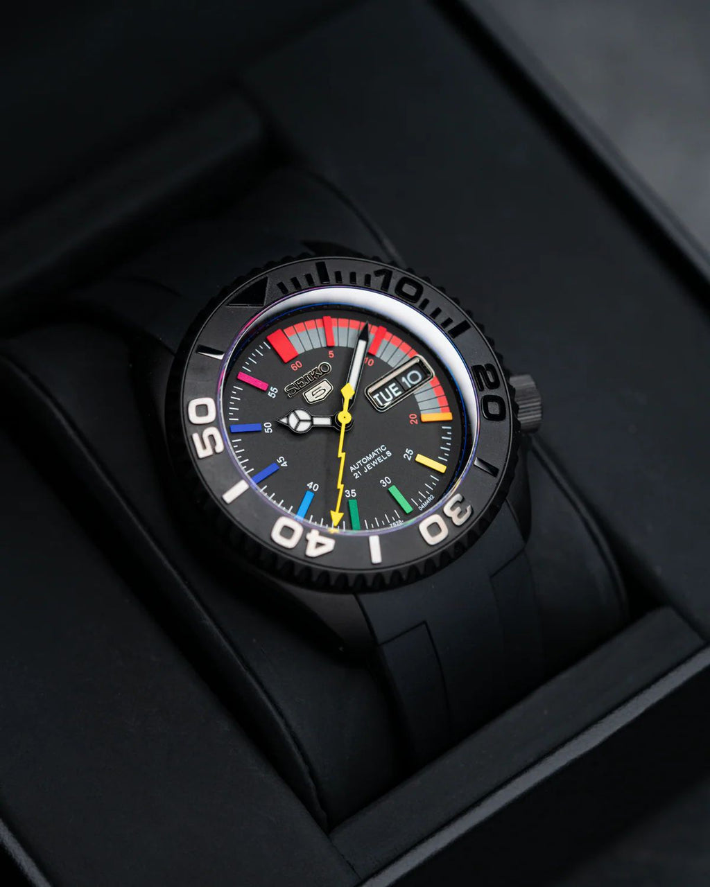 Seiko - Black Rainbow