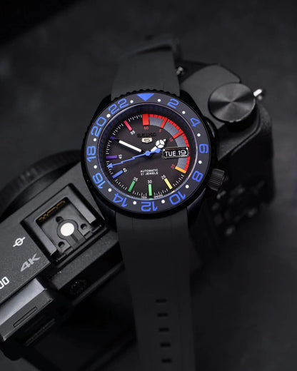 GMT Seiko - Stealth Rainbow Edition