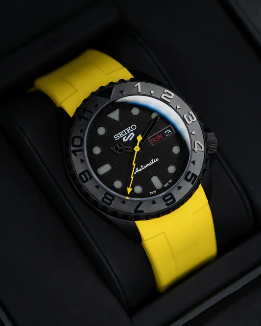 Seiko SKX "Bumblebee" Stealth Edition