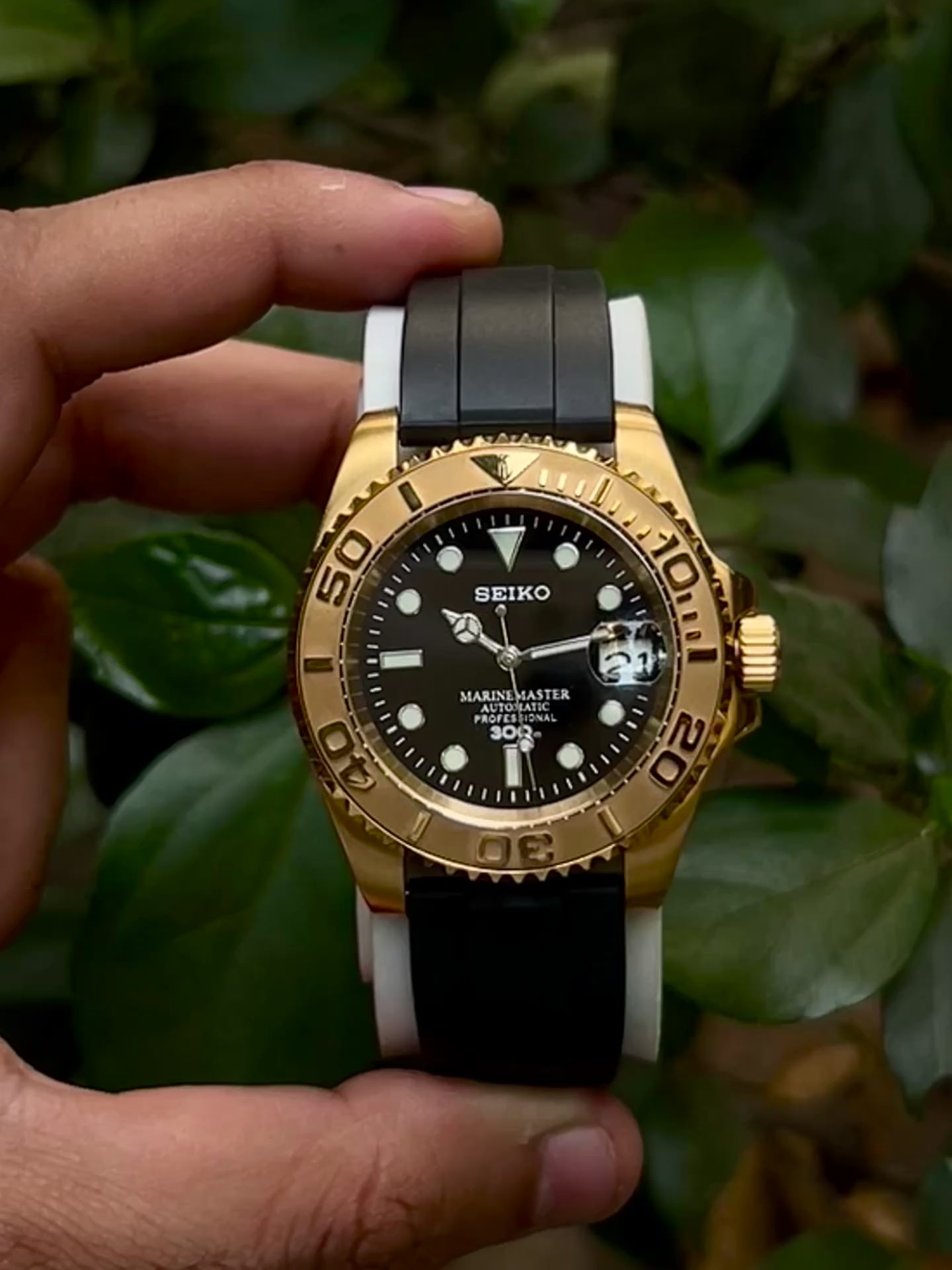 Special Edition YachtMaster Gold Automatic Homage