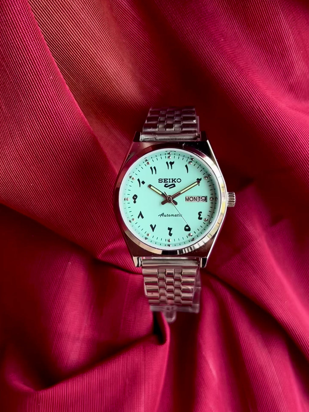 Seiko 5 Arabic Automatic - Tiffany Blue