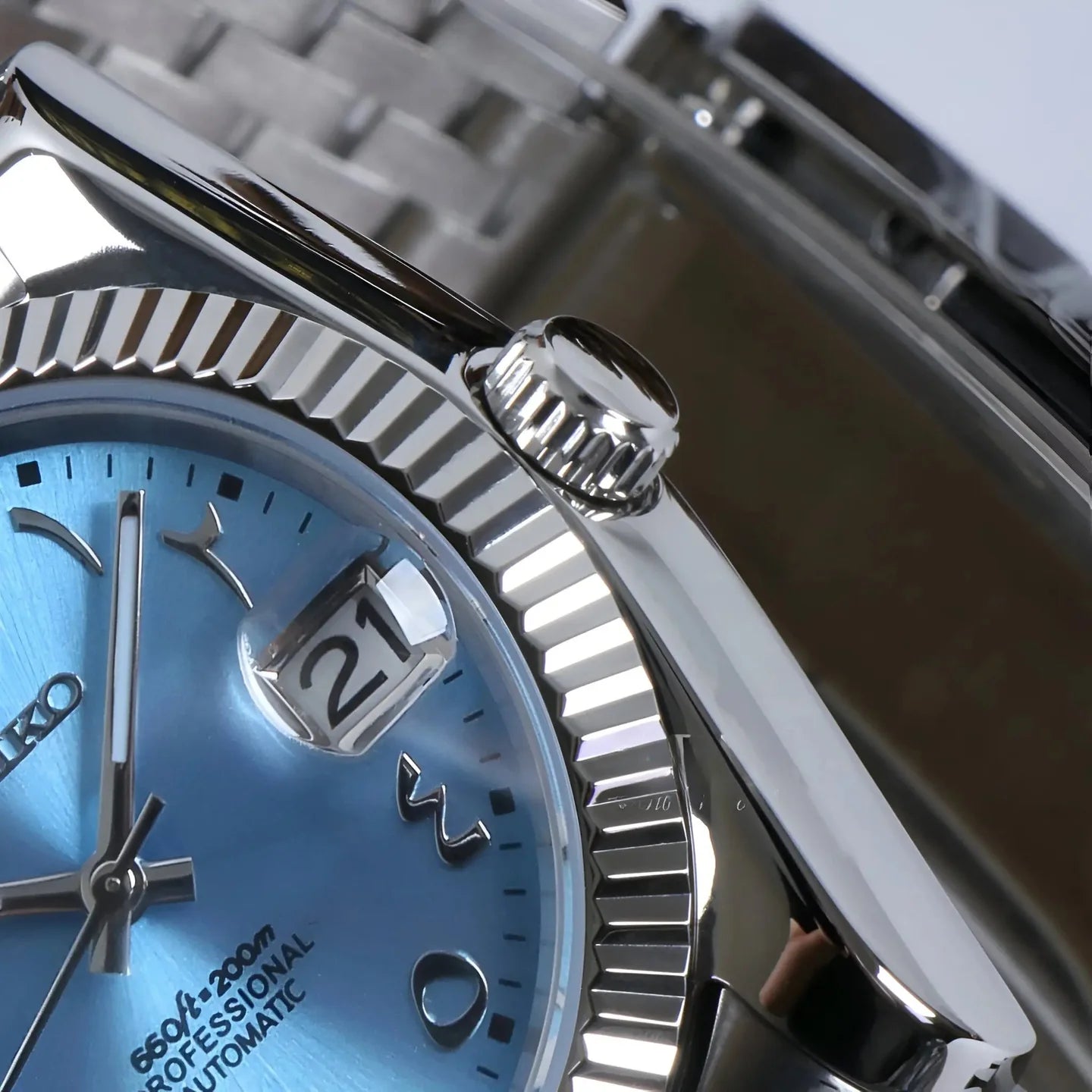 SEIKOJUST - ICE BLUE ARABIC