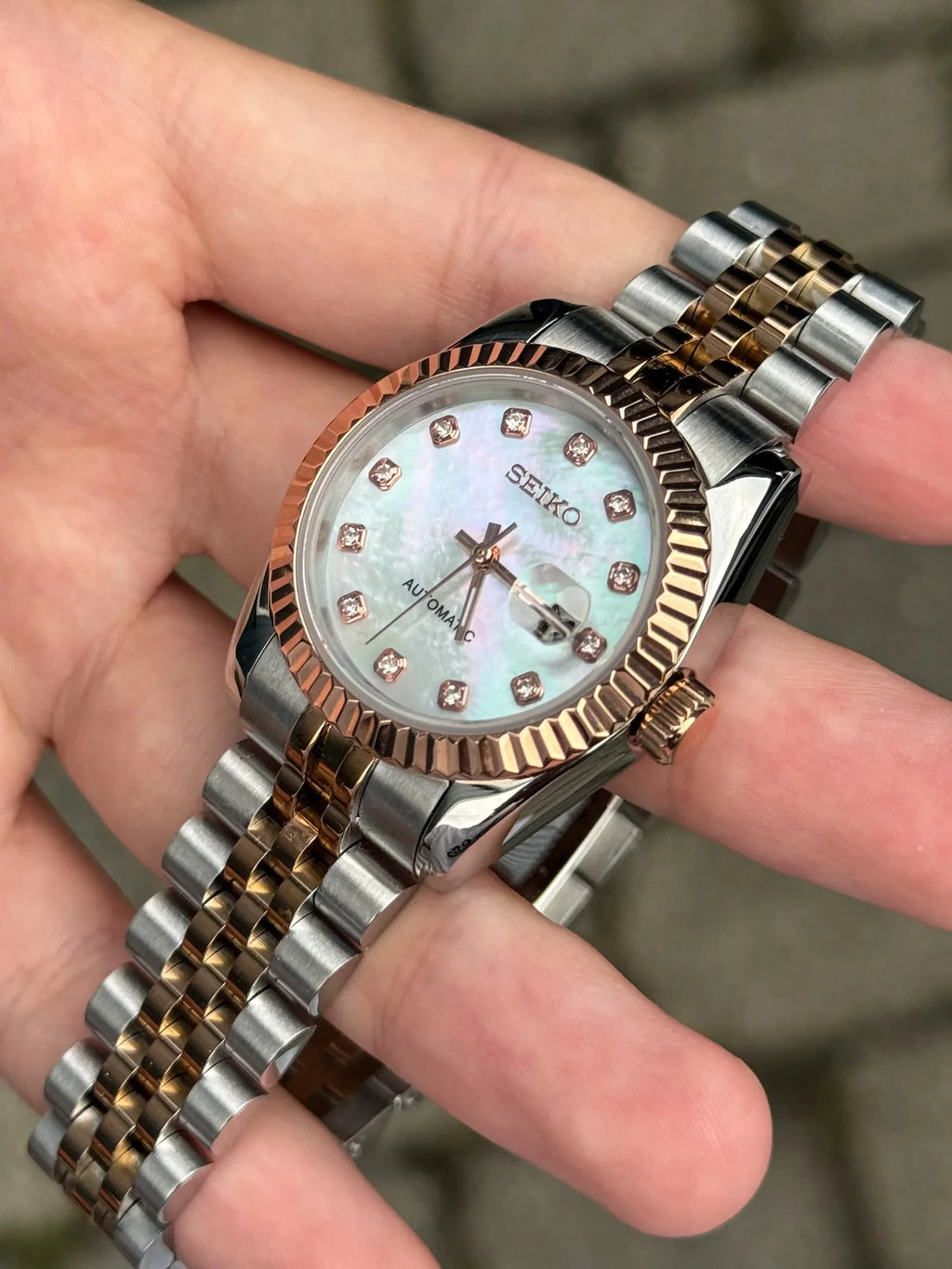 WOMENS - SEIKOJUST DIAMOND